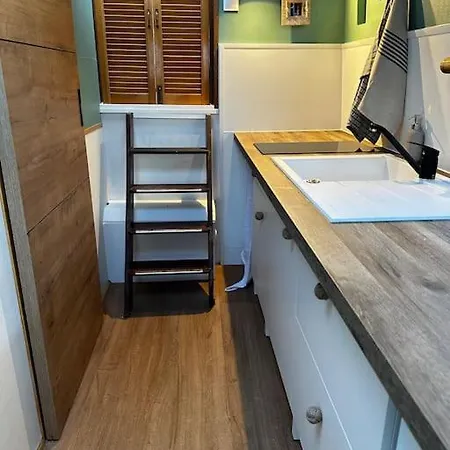 Πλωτό κατάλυμα Peniche Cocoun Βαλένς