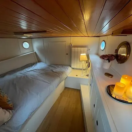 Πλωτό κατάλυμα Peniche Cocoun Βαλένς